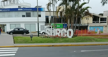 Santiago de Surco – Von Gold und Waffen bis hin zu Pferden