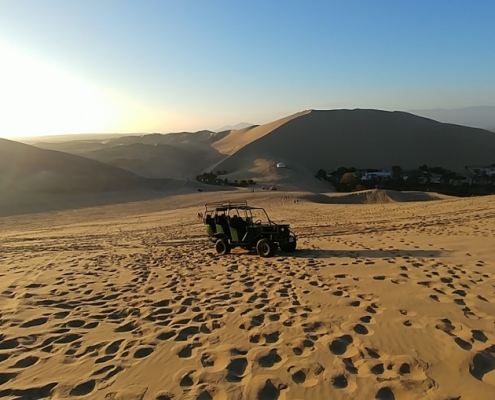 Huacachina Dünen Fahrzeug