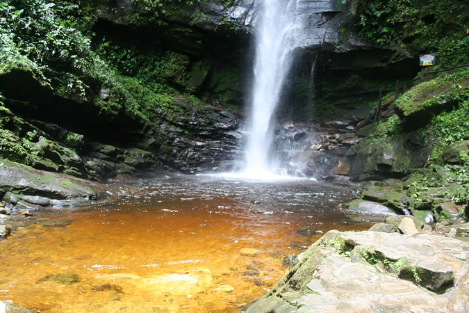 Ahuashiyacu Wasserfall: Ein Naturwunder nahe Tarapoto