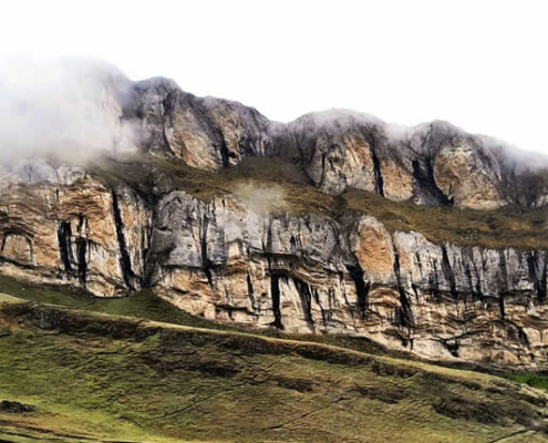 Apu Sacsahuillca – heiliger Berg der Puna über Putis