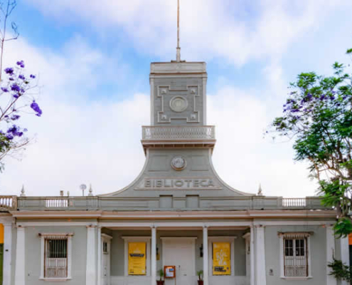 Biblioteca Municipal Manuel Beingolea – lebendiges Kulturerbe im Herzen von Barranco
