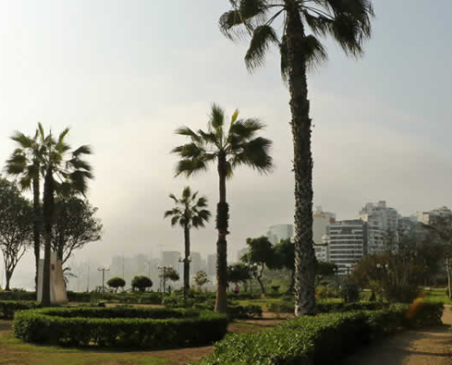 Parque Húsares de Junín de Barranco – Mirador & Gedenkort am Pazifik