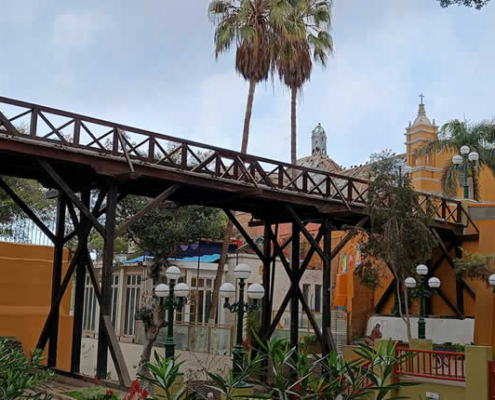 Puente de los Suspiros – Barrancos ikonische Holzbrücke über der Bajada de los Baños