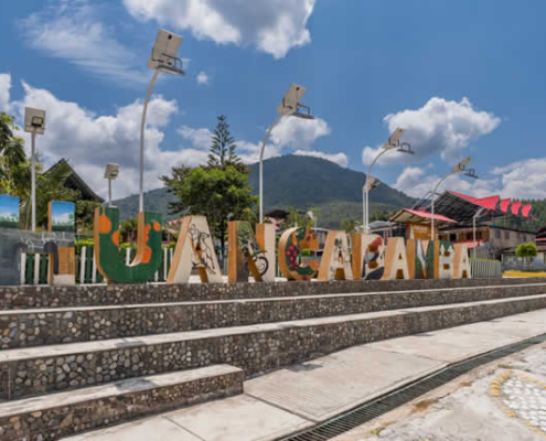 Plaza Principal de Huancabamba – Andin-amazonischer Treffpunkt mit austro-deutschem Erbe