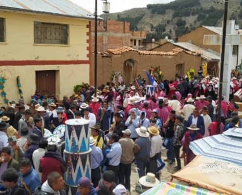 Fiesta de la Santísima Cruz de Mayo en Huancané