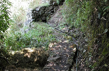 Wasserleitung zum Brunnensystem