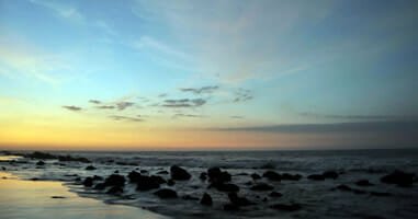 Beach in der Abenddämmerung