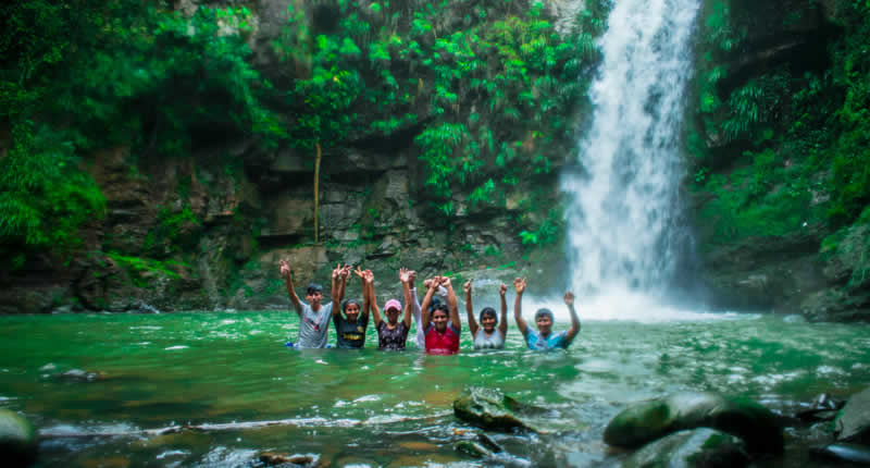 Baden am Wasserfall