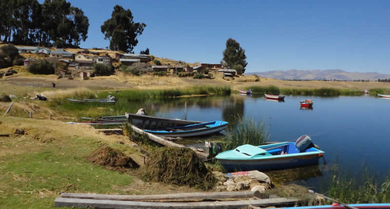 Isla Iscaya: isla aymara en el lago Wiñaymarka