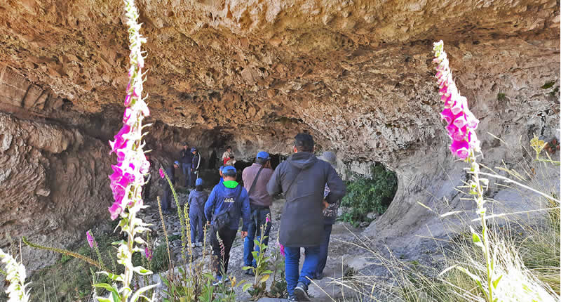 Entrada a la cueva