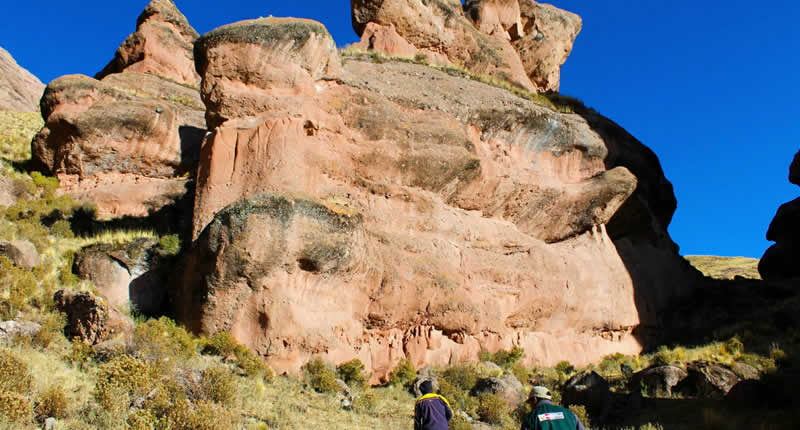 Paisaje cultural altoandino a la sombra de Tinajani