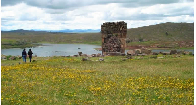 Lago altoandino de agua dulce
