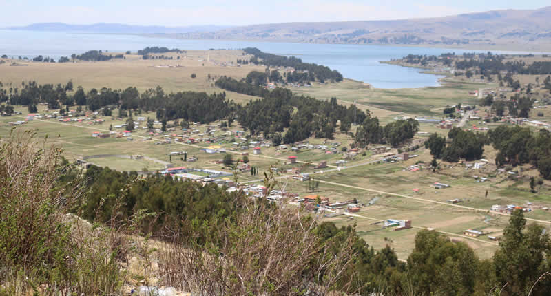 Mirador Natural Paqu Qhawa: cumbre sagrada mirador sobre el Lago Wiñaymarka