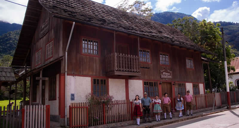 Museo Schafferer in Pozuzo – auf den Spuren der Tiroler und Rheinländer Kolonisten
