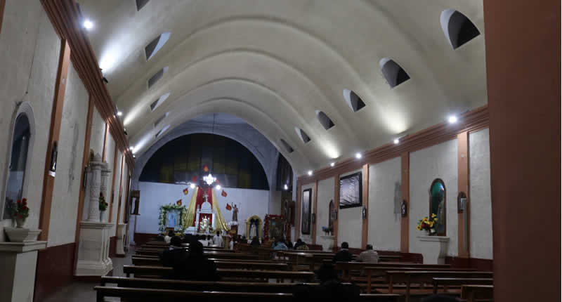 Iglesia parroquial histórica en el corazón de Macusani